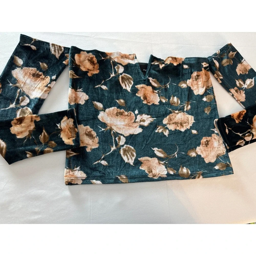 rue21 Womens Large Teal Velvet Floral Off Shoulder Bell Sleeve Crop Top NWT